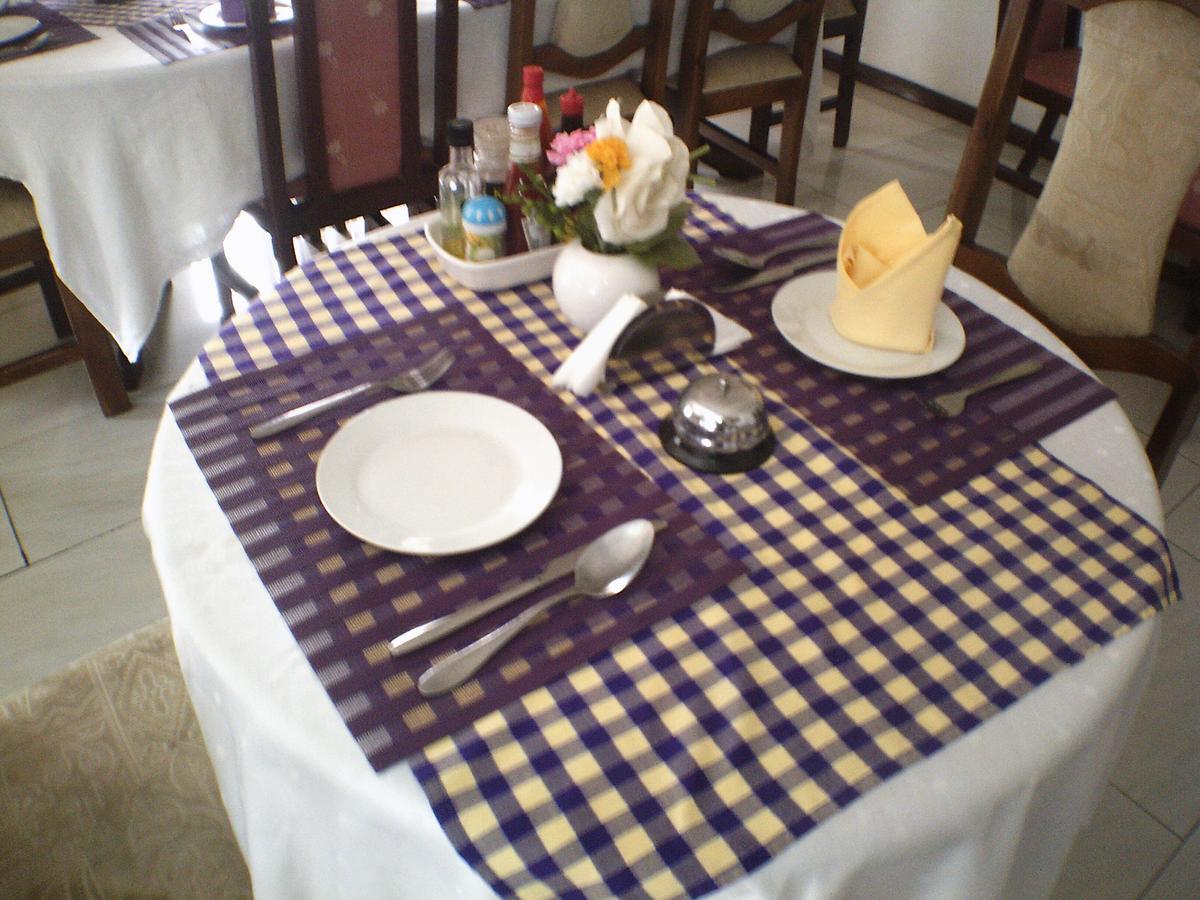 Lavender Lodge Hotel 아크라 외부 사진