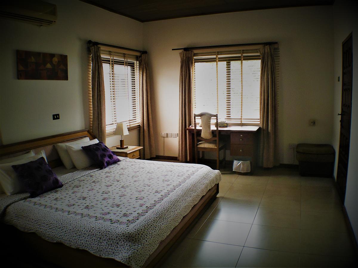 Lavender Lodge Hotel 아크라 외부 사진