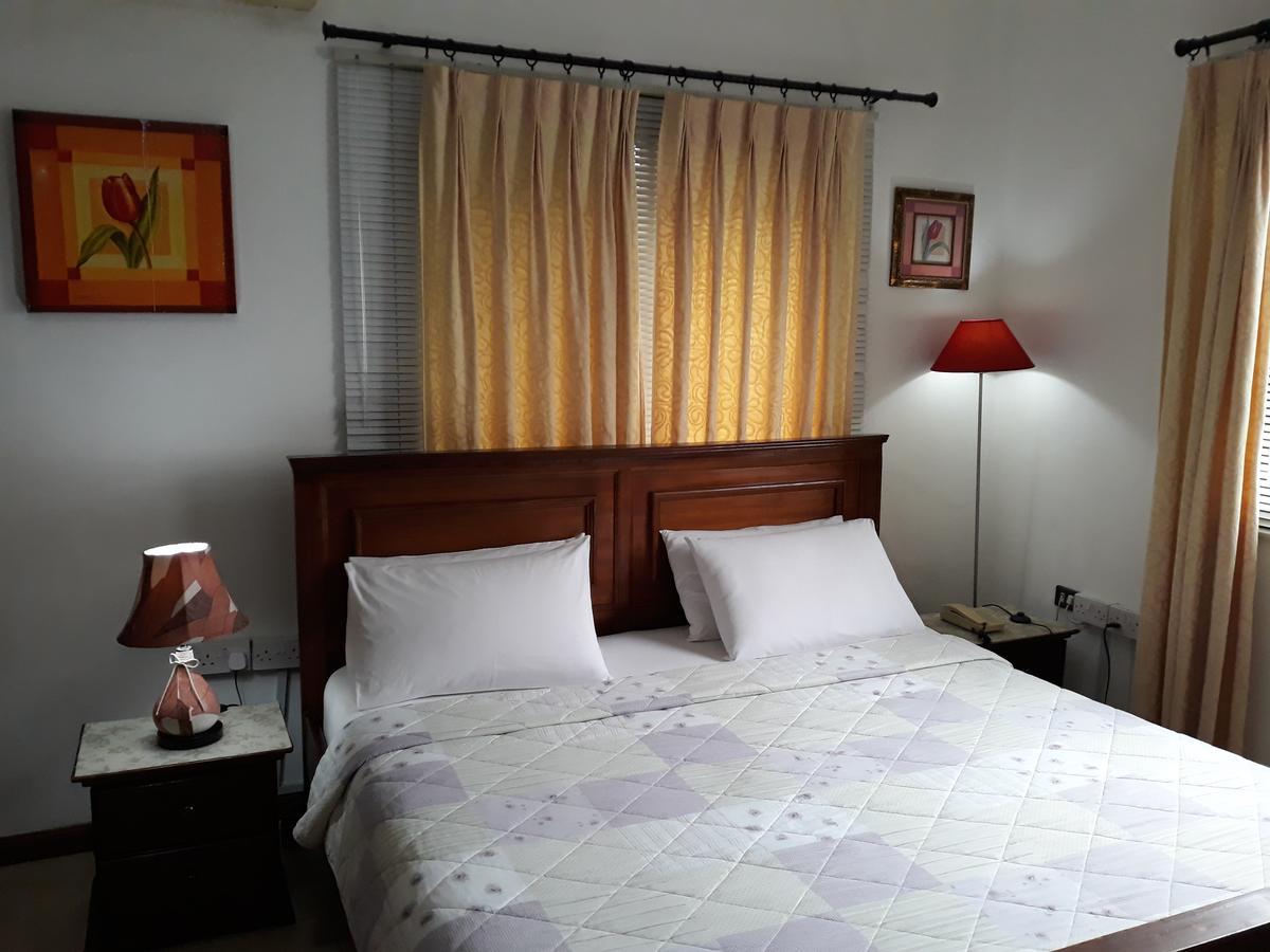Lavender Lodge Hotel 아크라 외부 사진